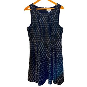 ELLE mini A line fit and flare dress black & white sleeveless flowy sz 14 033